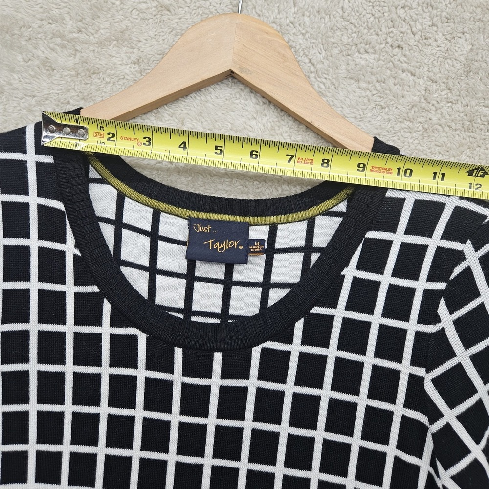 Modern Minimalist Black White Grid Knit Sweater Dress Medium Art‎ Core Geometric - Picture 8 of 10